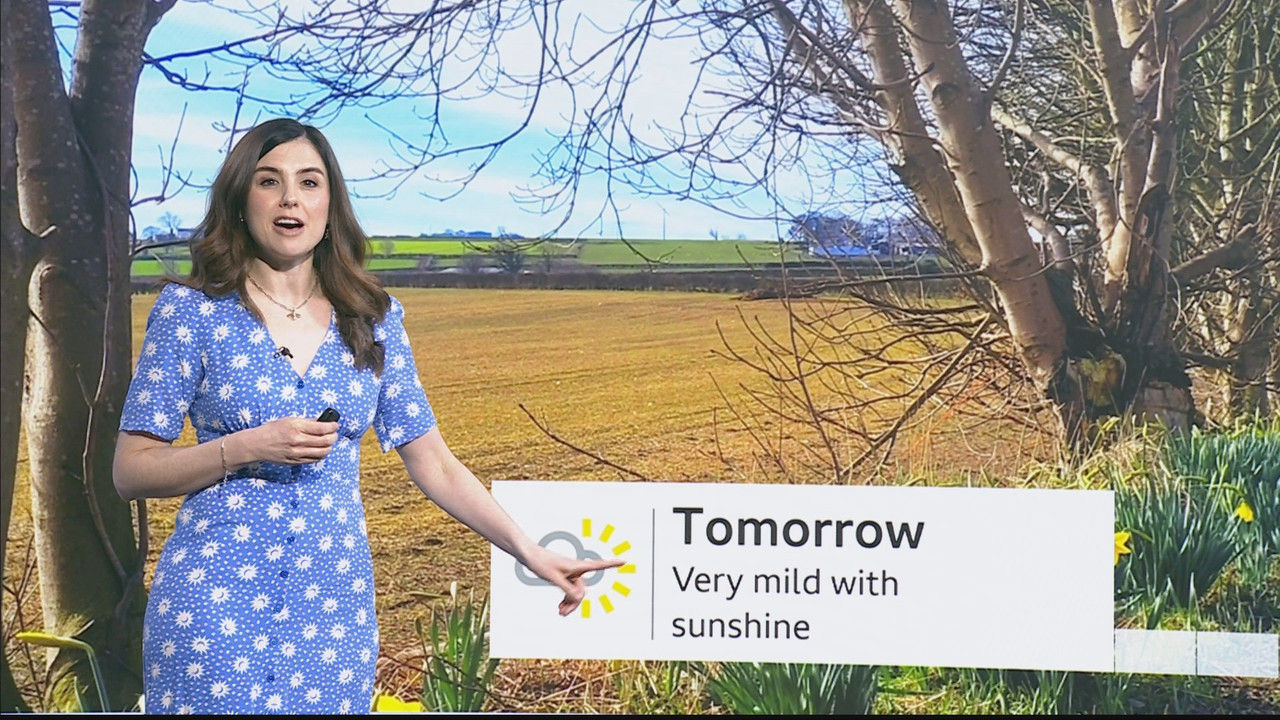 03.05 - 18.30.00 - Look North; Weather. The new film from Rogue One d....ts_snapshot_10.04.757