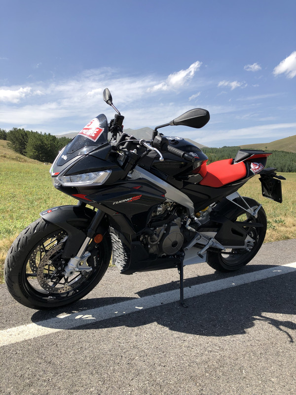 210DA272-31B9-4CAA-82AF-0F9013D91456