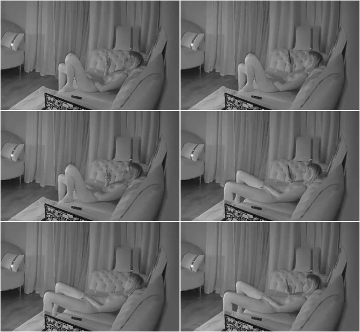 [Image: Alleria-masturbating-3.jpg]