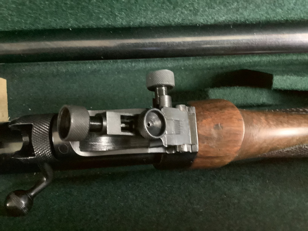 6B61C307-FEB3-4FAC-95BB-6E0D9FF4F2EE