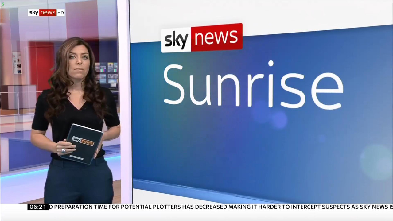 18 January - 06.00.00 - Sunrise. Stephen Dixon and Gillian Josep