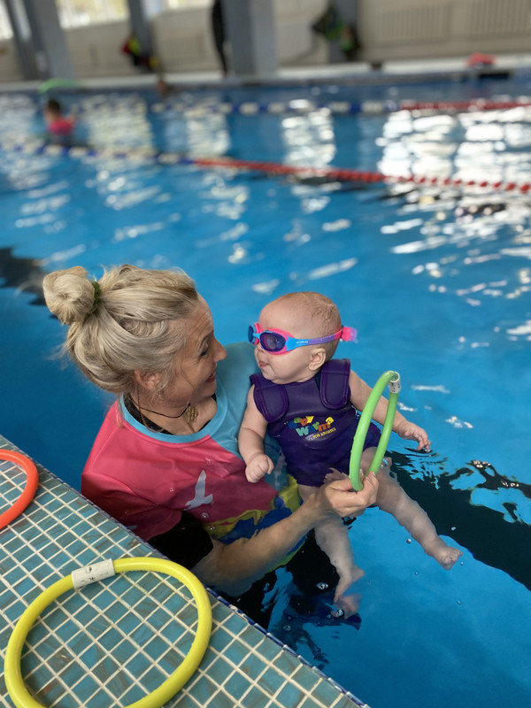 B2E40BE7-7995-460A-BDBE-2F23C204B4EE