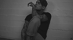 D6A75371-4FC2-4ECC-AE6B-8F92DA30B52B