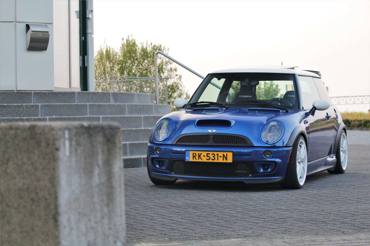 1F3264F2-24C1-4A29-BDCE-102856E7875D