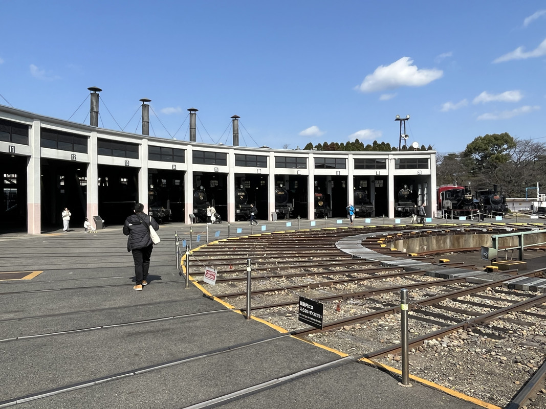 E3FEC344-EE36-486A-BC7D-8AE609F483F9