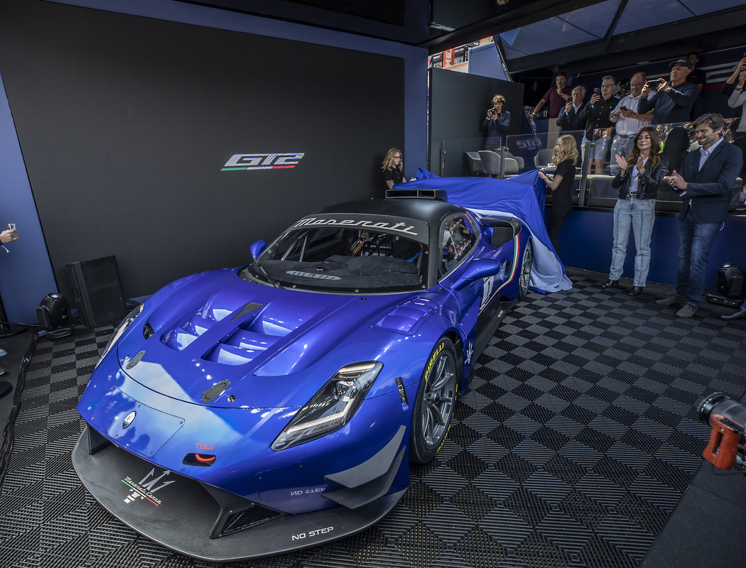 00_MaseratiGT2_unveil@SPA