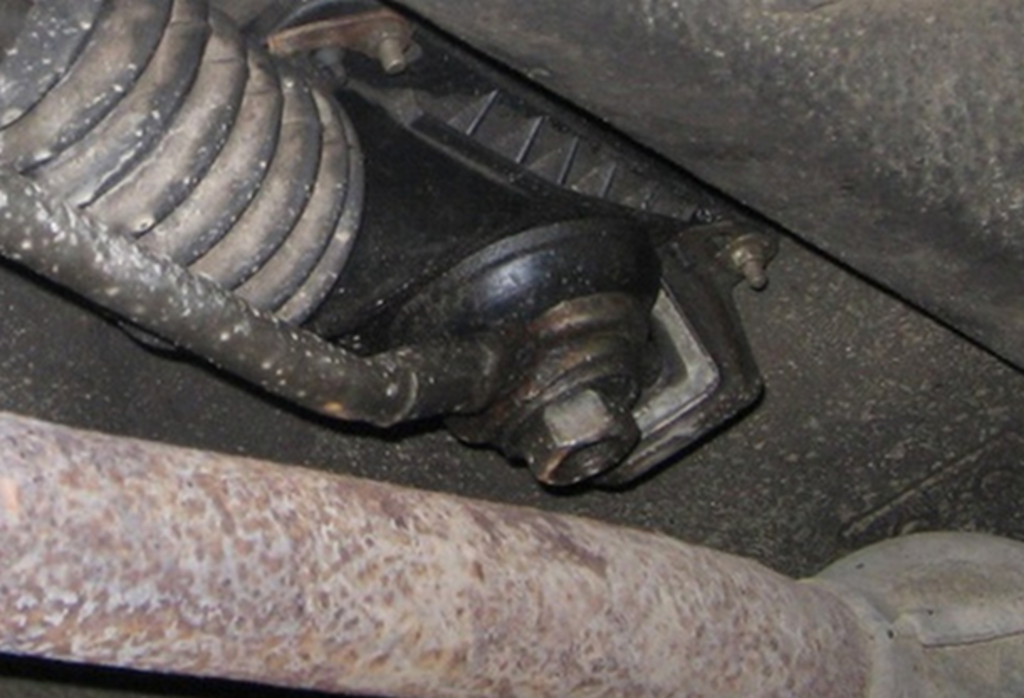 гайка кулисы кпп