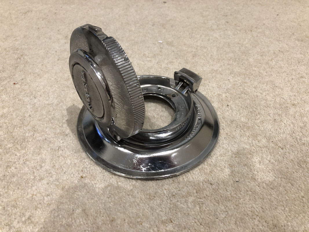 5455D5A9-823E-4D54-B1E1-DE6A69ED5838