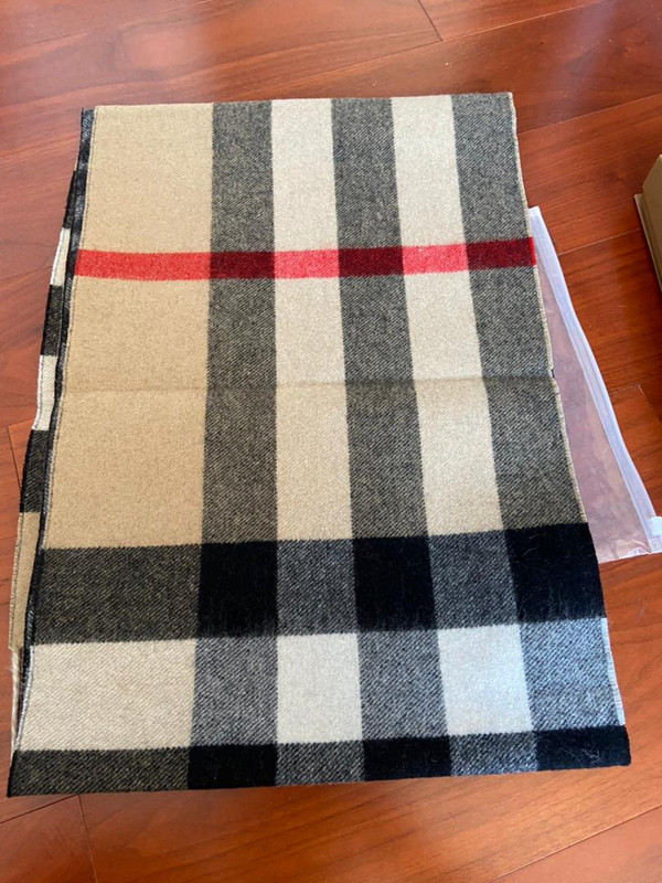 D7B695B2-C7C6-4A95-95DF-68B1A17FD85F