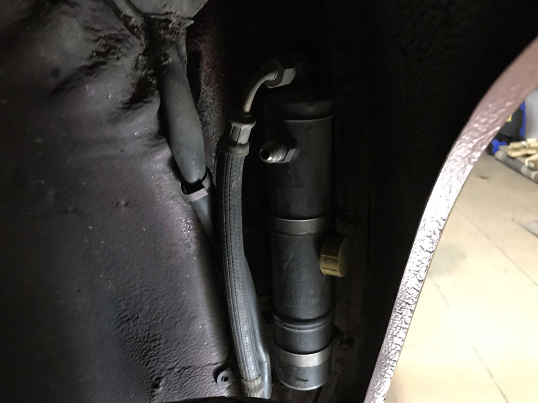 045A3578-A5C6-489E-AA5C-00DF0B4ABDBC