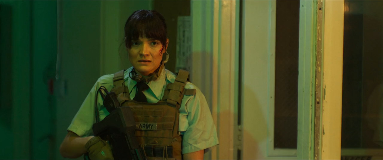 Jurassic Domination 2022 BluRay [Hindi + Tamil + English] 480p 720p Screenshot