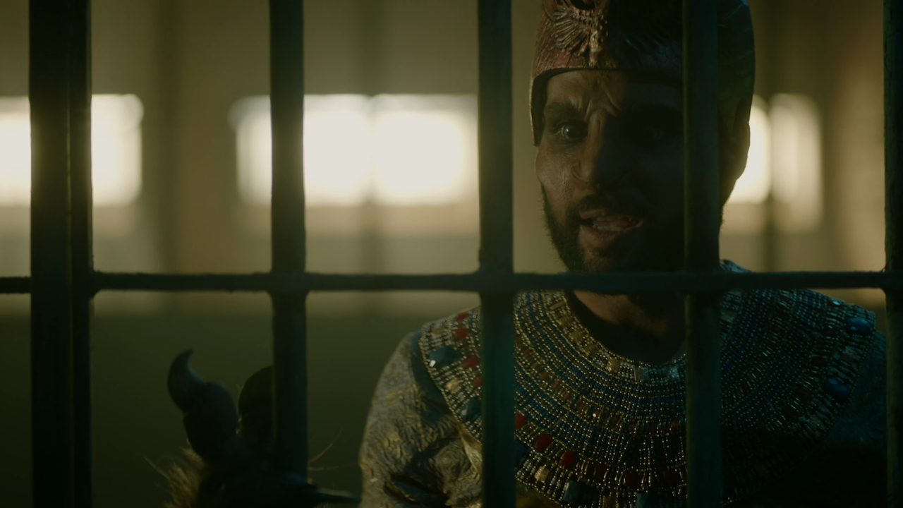 Legacies S02E07 It Will All Be Painfully Clear Soon Enough 1080p AMZN Webrip x265 10bit EAC3 5 1 Goki