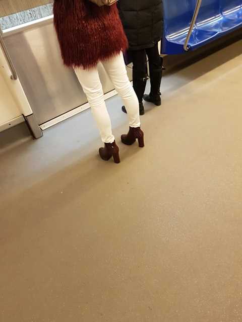 53066199_382040629281709_2191974694528221184_n_382040619281710