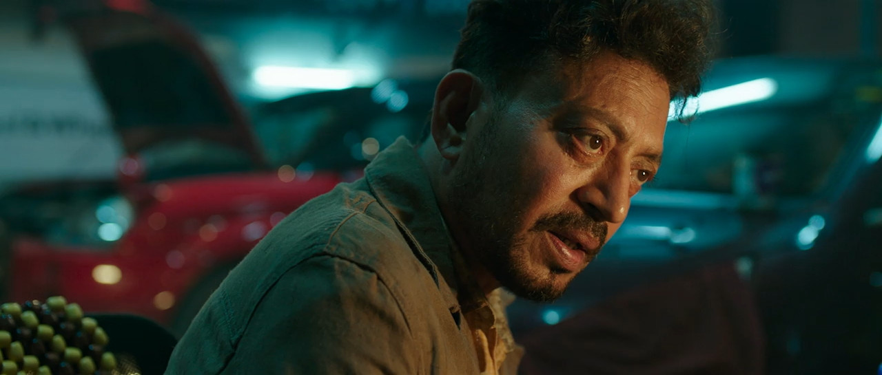 Karwaan 2018 WebRip [Hindi] 480p 720p ESub Screenshot