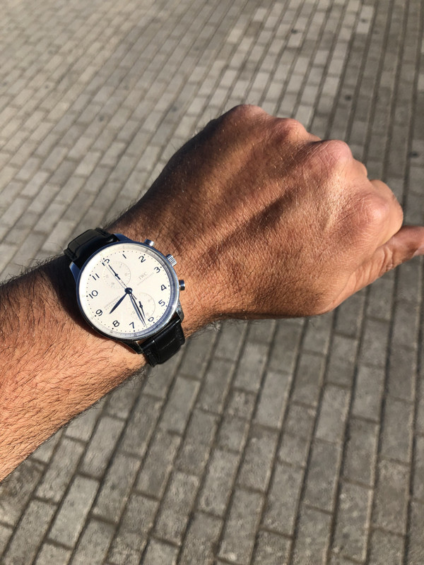 A6FF03AB-4750-4AF6-9D66-D4F69C551146