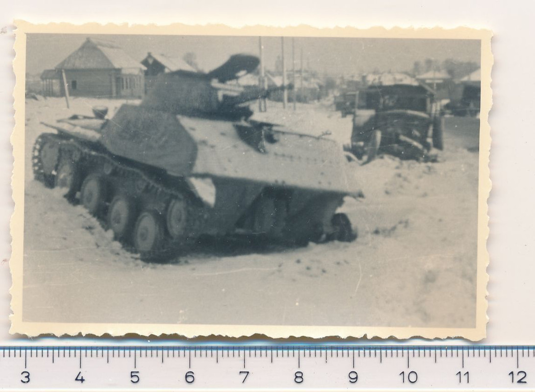 2.WK zerstörter Panzer Tank im Schnee