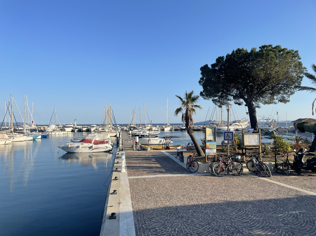 E5A227BE-5C67-424F-9F88-8391DDACEFF9