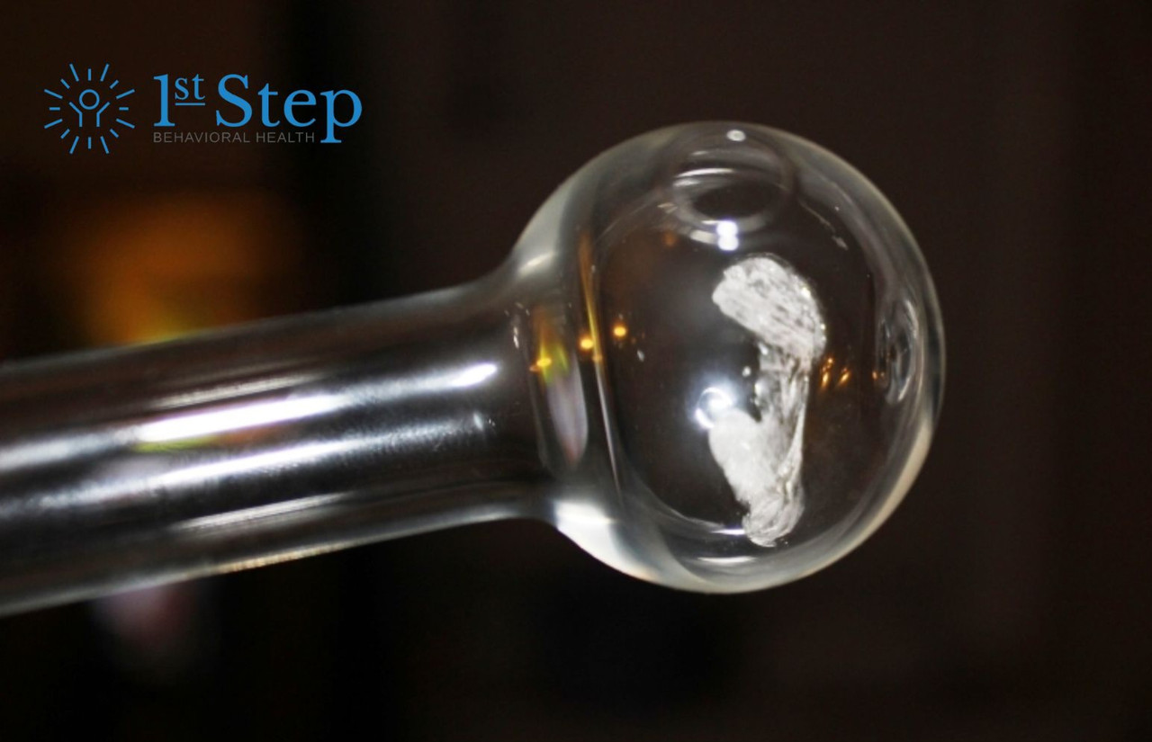 What Does a Crack Pipe Look Like