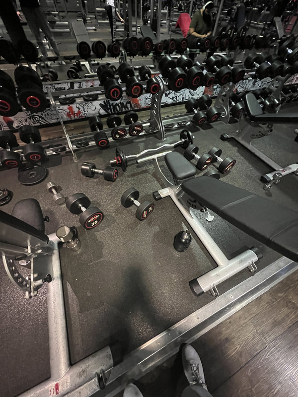 5ADDB04C-B6D2-41C3-A4FB-9784686DAB5D