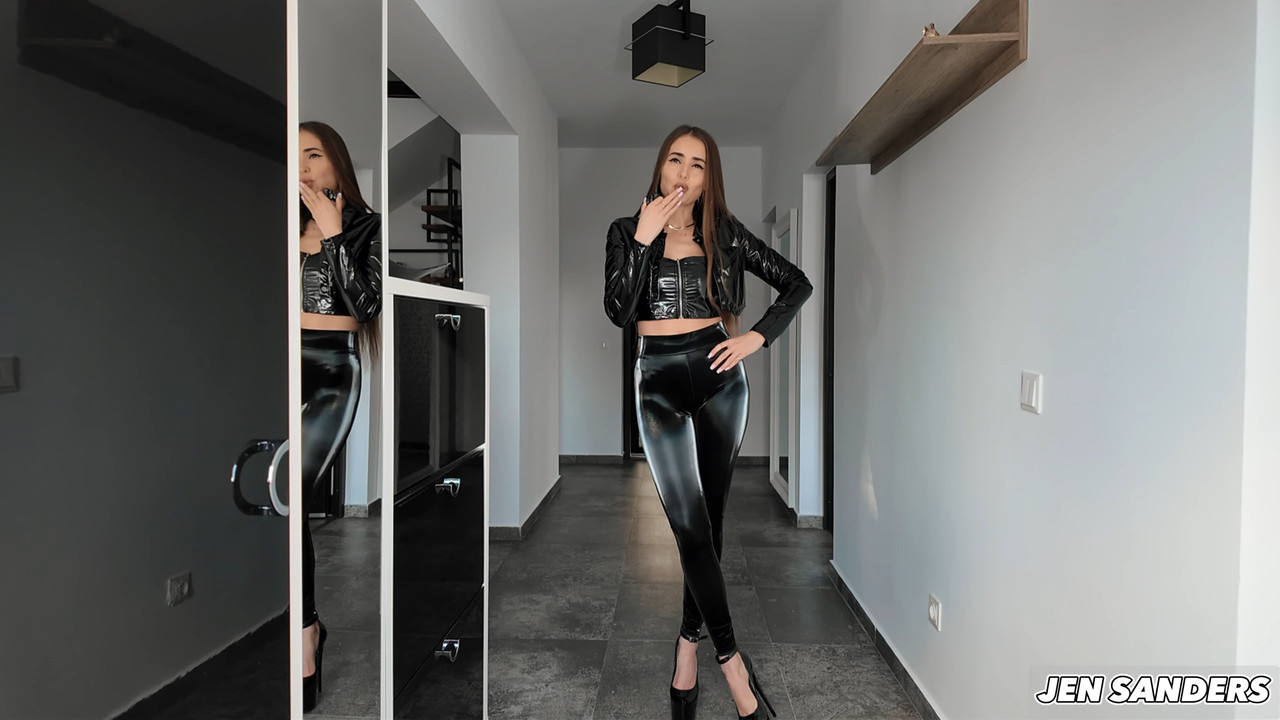 untitled 2026 01 25 at 13 00 14 Glossy Black Super Slix Leggings by Slinkystylez Try On with New je