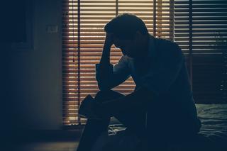 Phòng Thơ Cộng Đồng (Gửi Bài Viết) Depressed-man