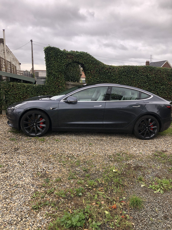 1A04E534-389D-4FC5-A5F1-4C12CD5F1582