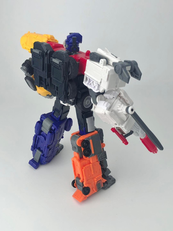 MB-18-ENERGY-COMMANDER-32