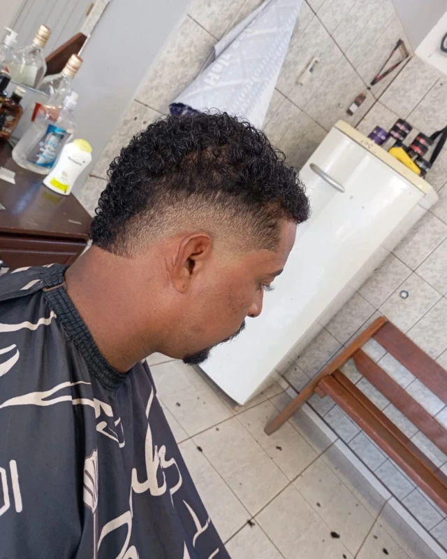Corte masculino realizado na LD Barbearia