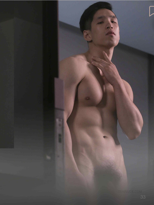 Private Space no.13 - Trai 6 múi đẹp với cặp mông mọng nước