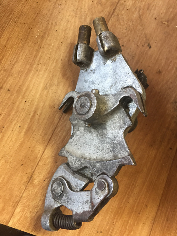 F4E12E67-BF8A-4505-82B6-3535A4787187