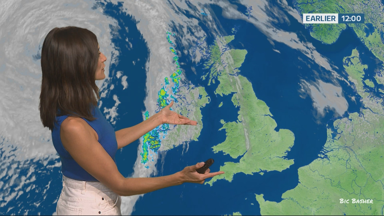 ITV Lunchtime News_20250825_13451350.ts_snapshot_05.35.441