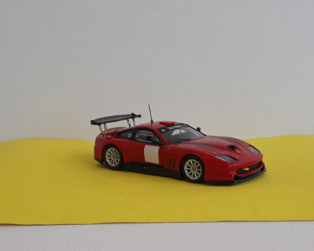 FERRARI-0239а (1)