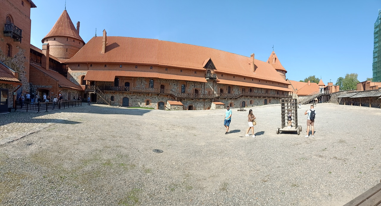 Día 6/9  Vilna – Trakai – Kernave – Kaunas - CONOCIENDO LOS PEQUEÑOS PAÍSES BÁLTICOS (3)