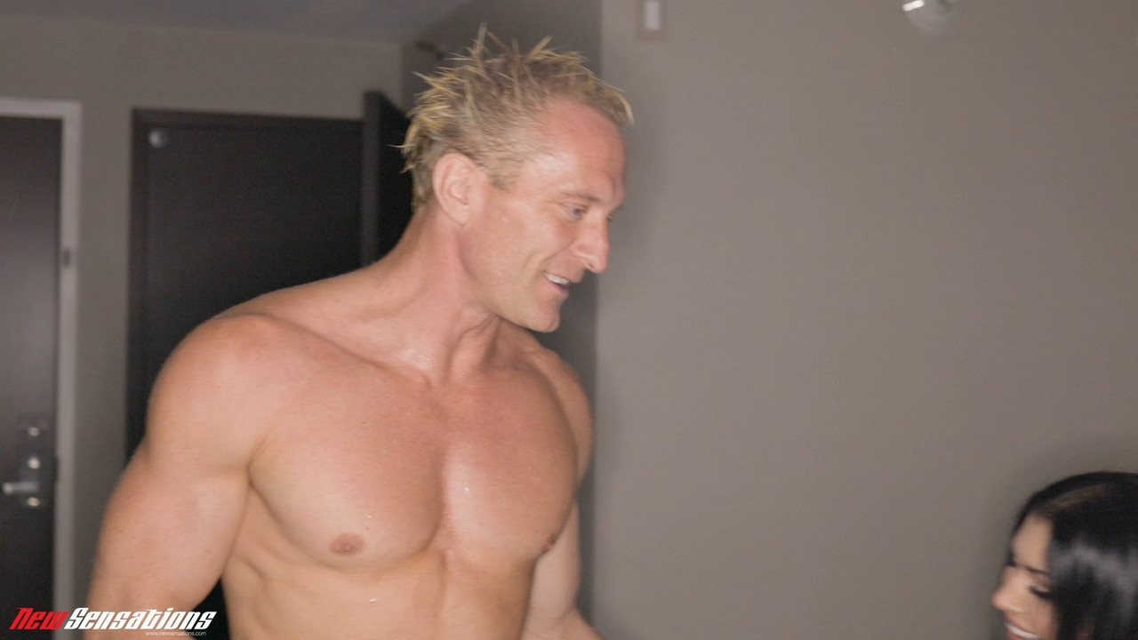 Queenie Sateen - Don’T Tell My Husband - NEWSENSATIONS.mp4.0001