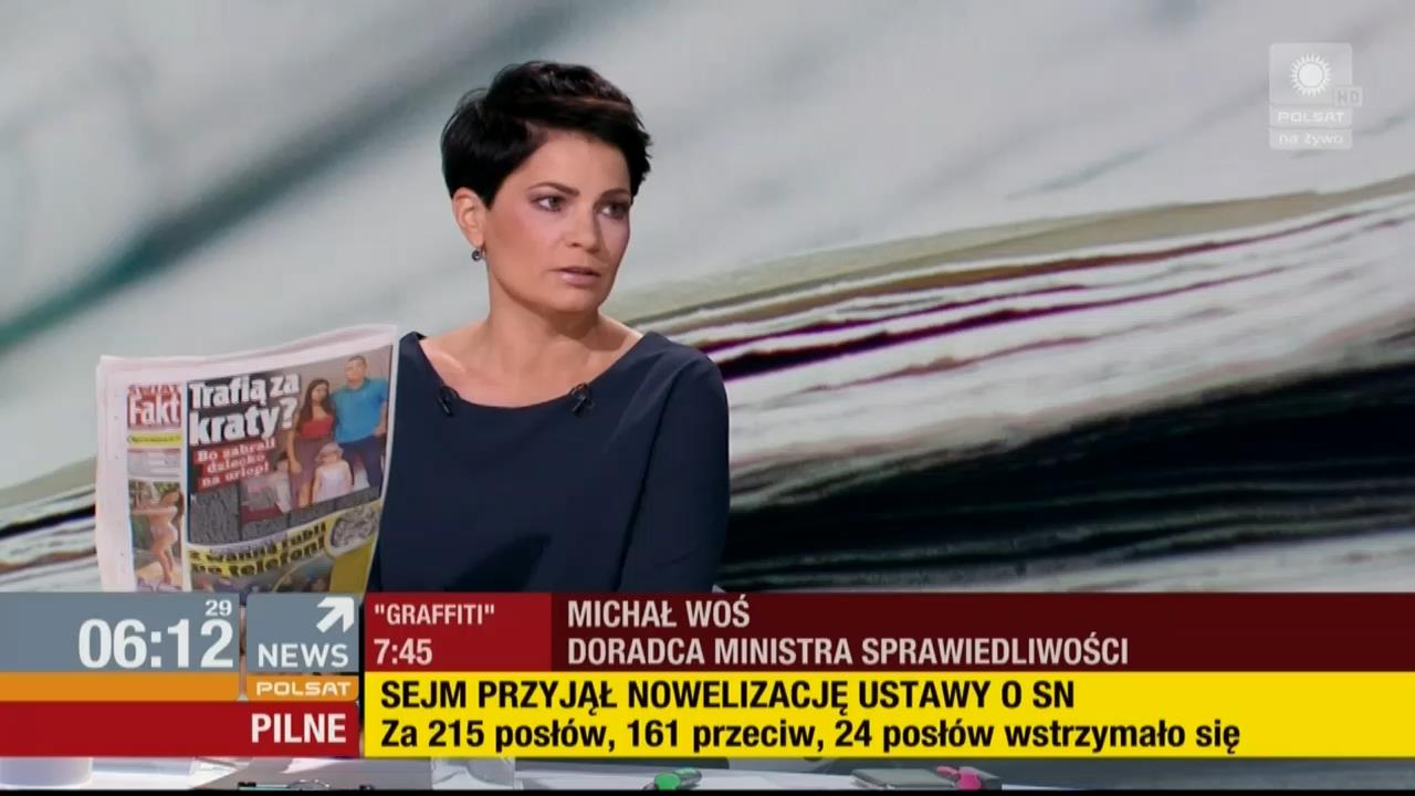 V0323_20181122_122414.mp4_snapshot_06.42_[2018.11.23_10.13.00]