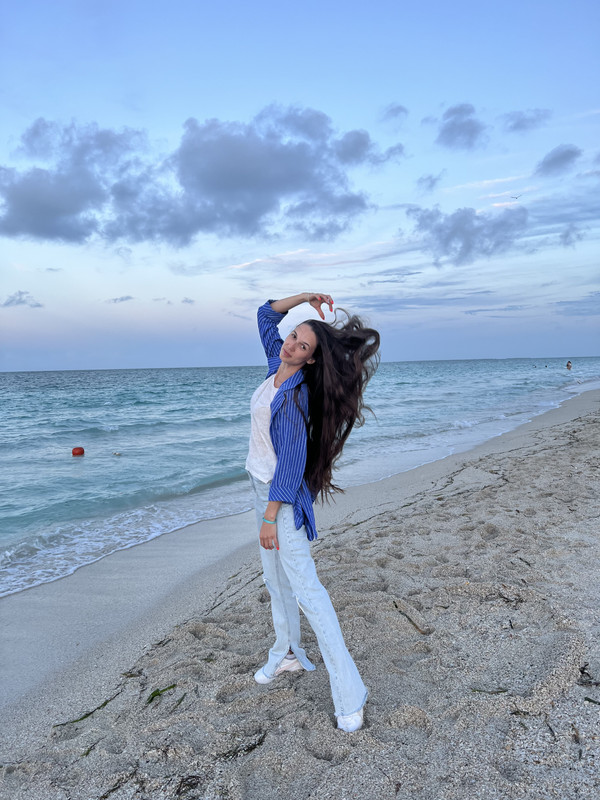 C4927CC9-66E9-4337-90F6-086C4909A492