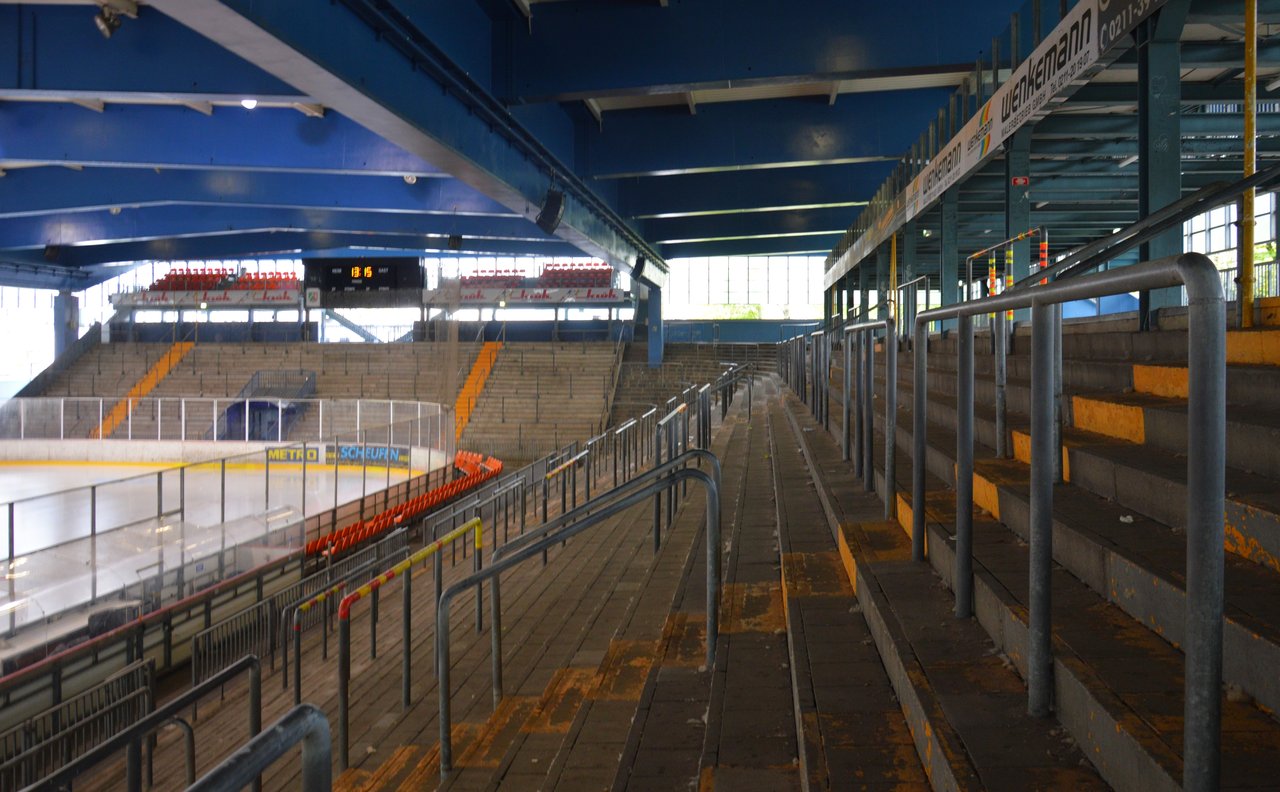 2017-10-31-Eisstadion-Brehmstra-e-D-sseldorf-61-Shift-N.jpg