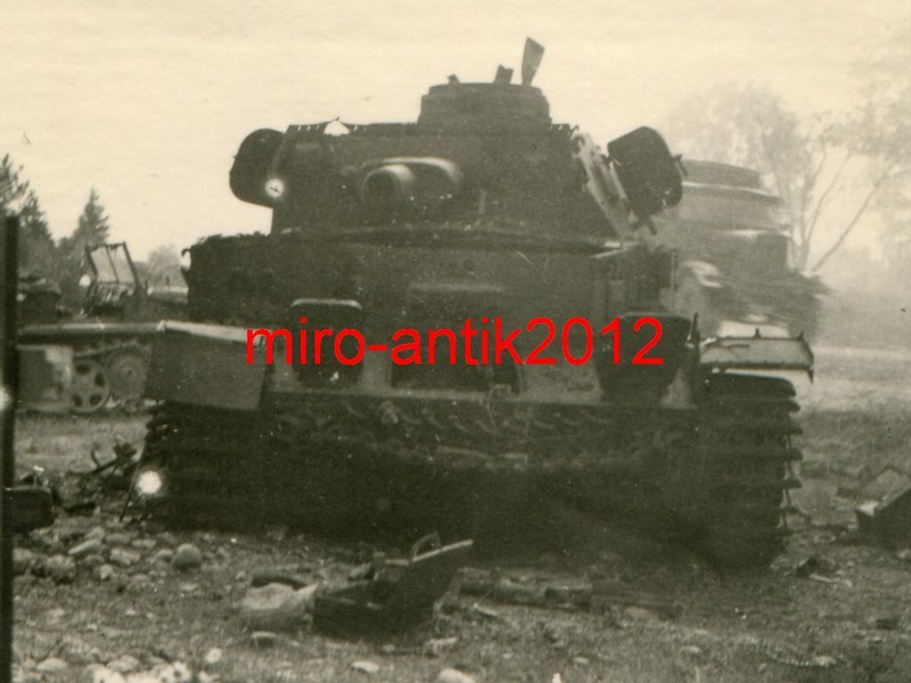 Foto, Panzer-Regiment 39, zerstörter Panzer, Gra