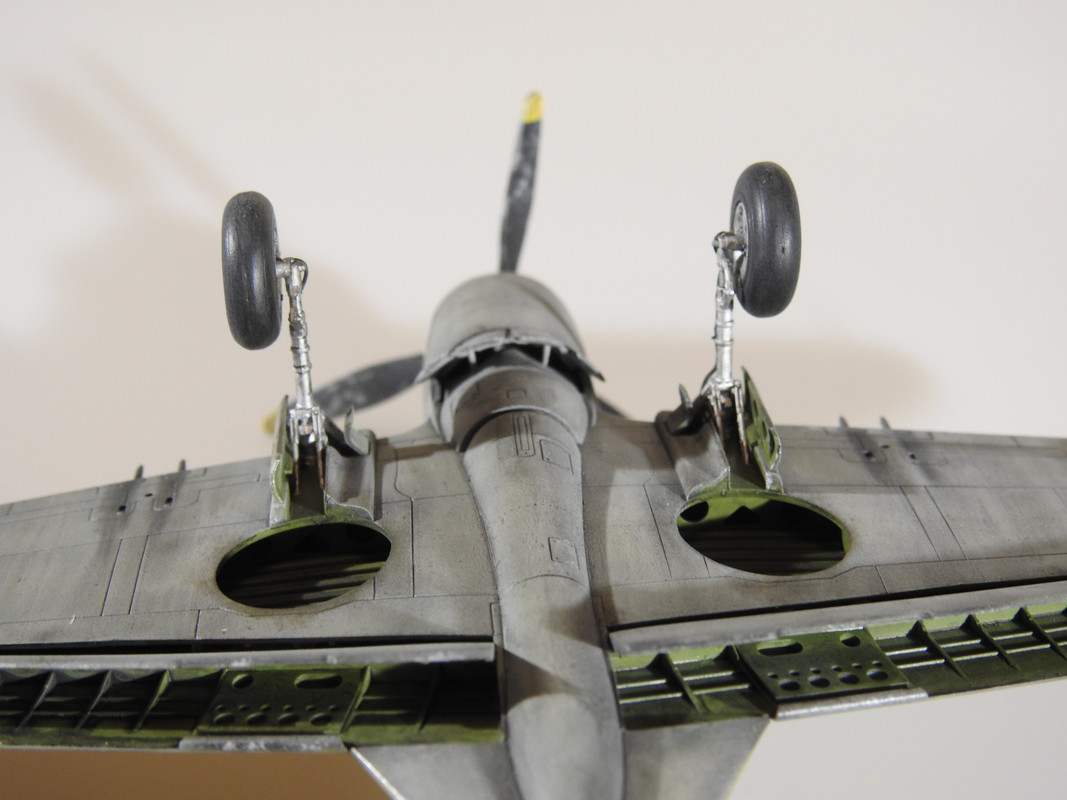 Curtiss P-40C Hawk, Bronco 1/48 –Klar DSCN2275