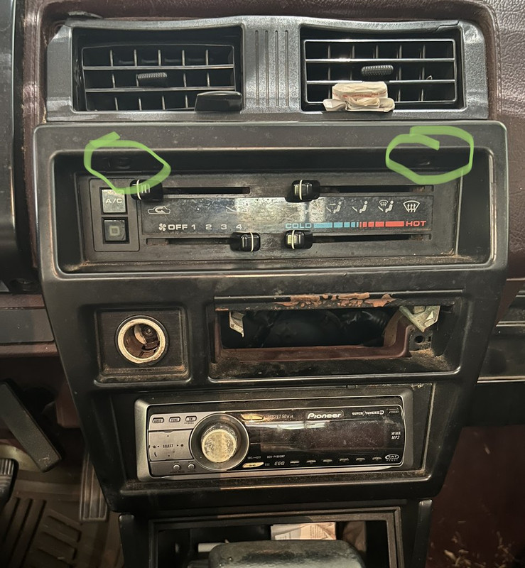 E3FF99DE-C881-4003-9248-1E08EAEBE9CB