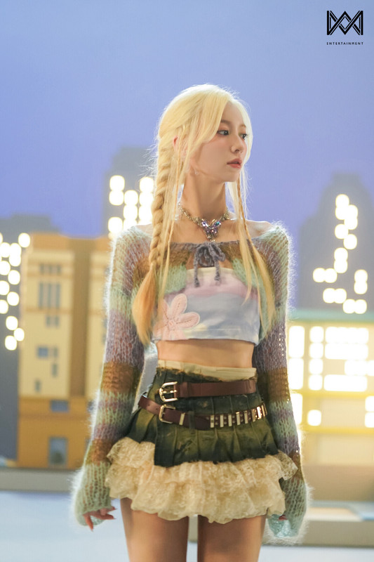 240902-WM-Entertainment-Naver-Post-with-OH-MY-GIRL-Yubin-Classified-MV-Behind-the-Scenes-documents-7