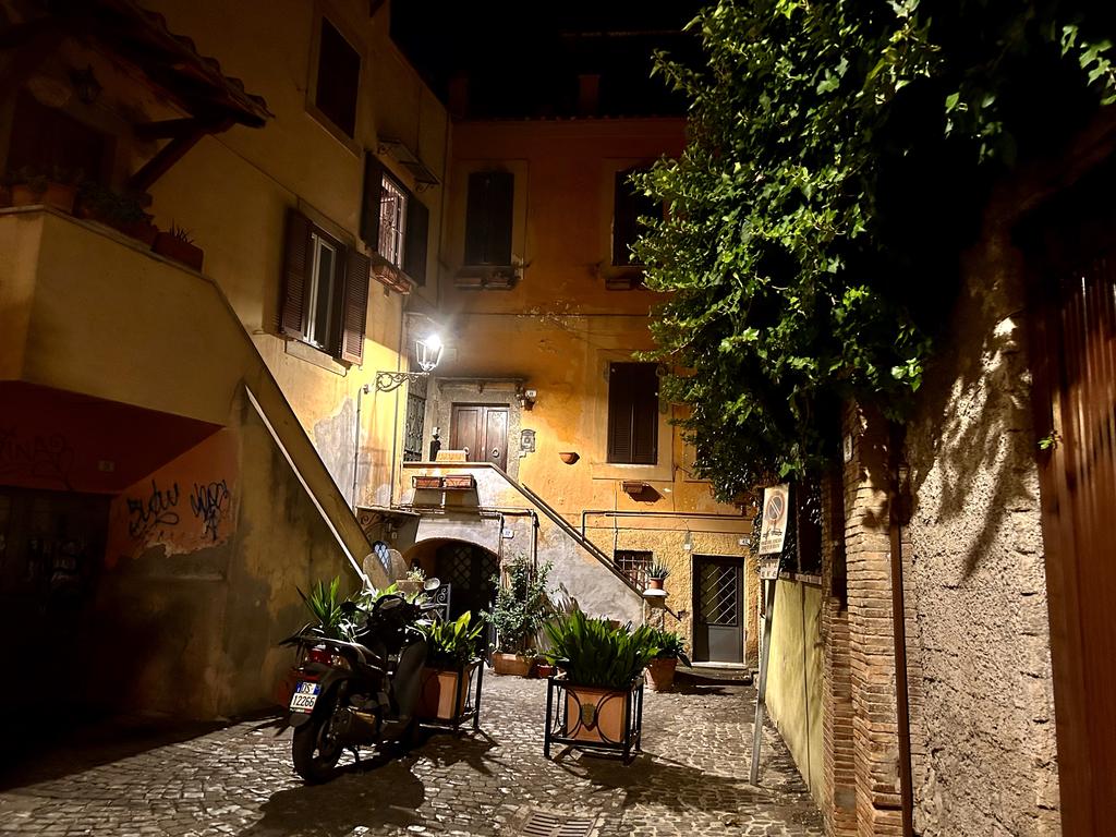 Жаркий сентябрь на побережье Тирренского моря. Жаркий сентябрь на побережье Тирренского моря.