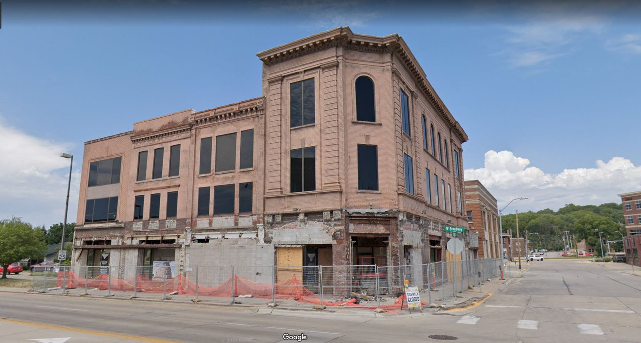 530 W Broadway Google 2021