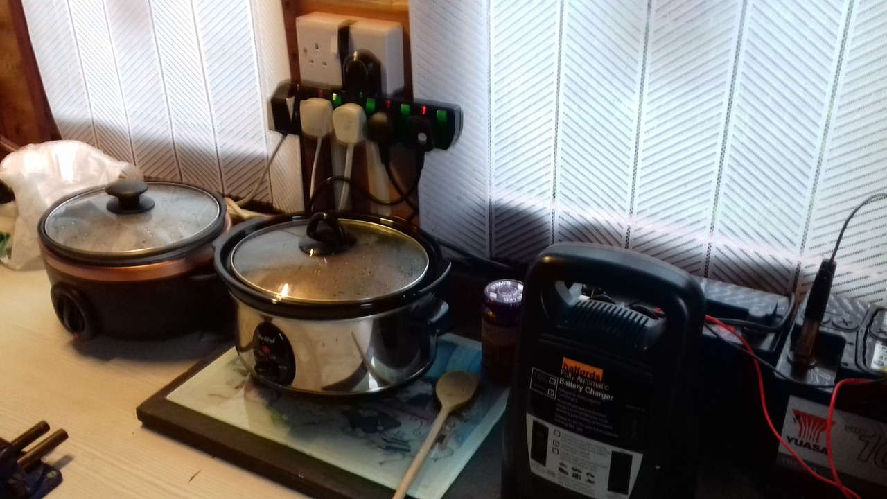 Slow cookers