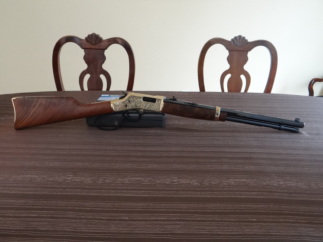 8DAEE6D1-F415-4440-BD2F-BB634B3EAF54