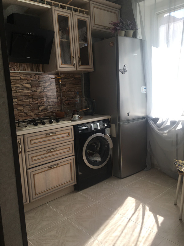 01707C7F-AAD4-4203-BEF1-C7F794478312