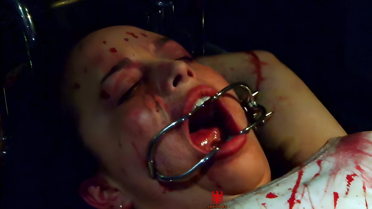 Sandra Figueroa 3 - House of Blood 2013