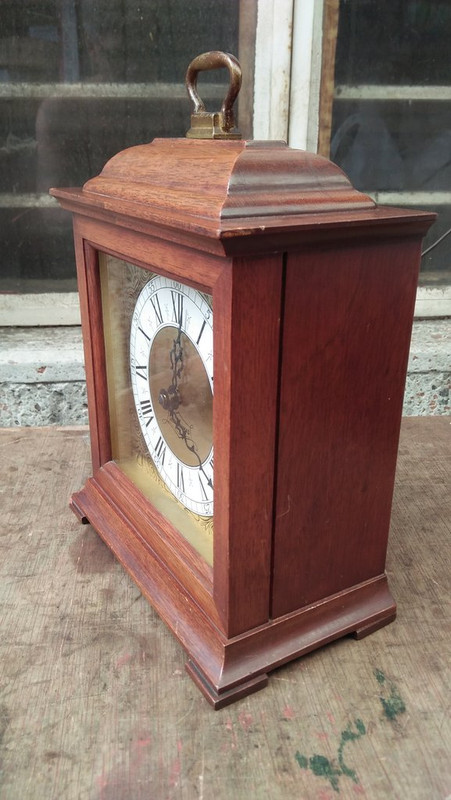 Mantel Clocks with Chiming and Key-Wound Movements