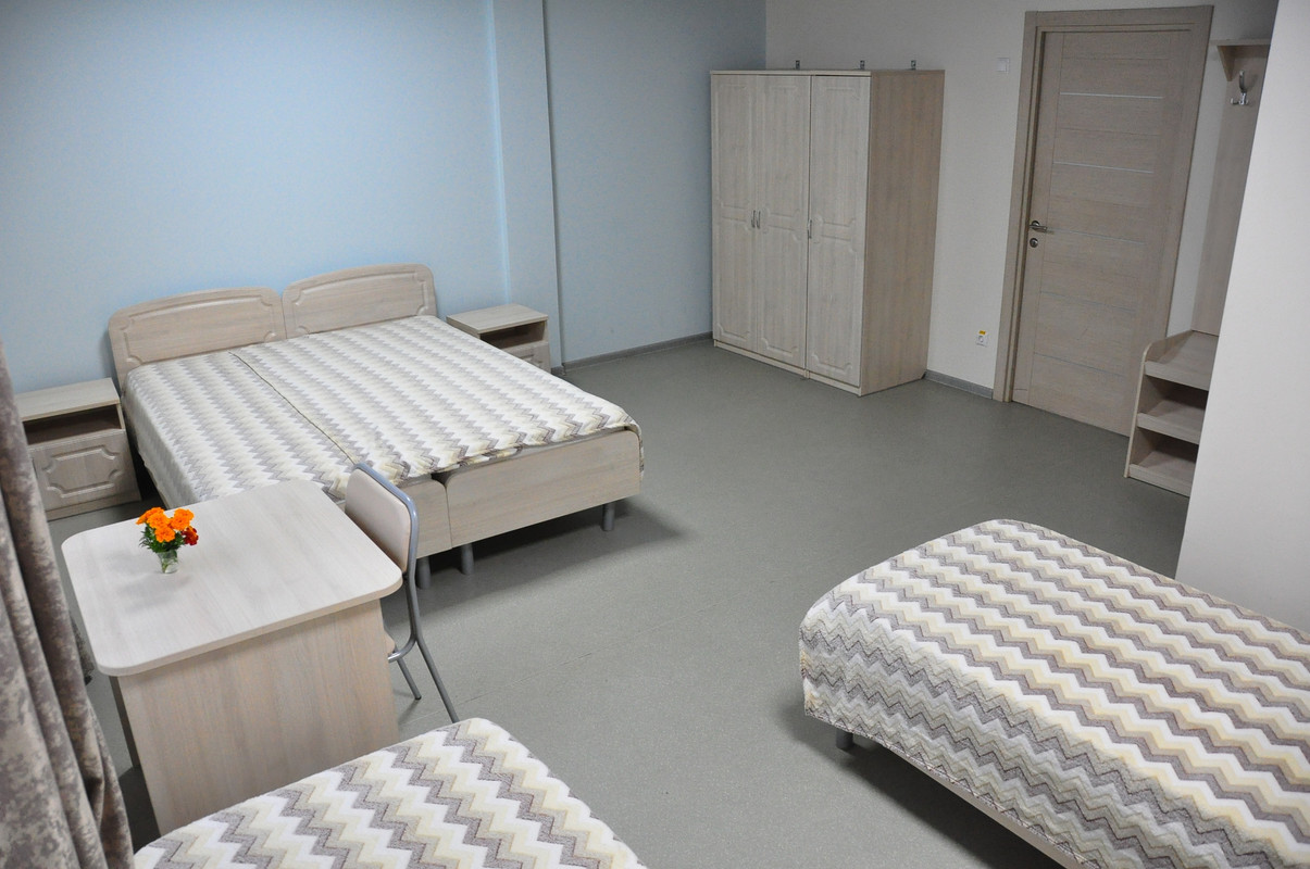 7C2DD006-CE32-486C-B00C-266BB5F3A376