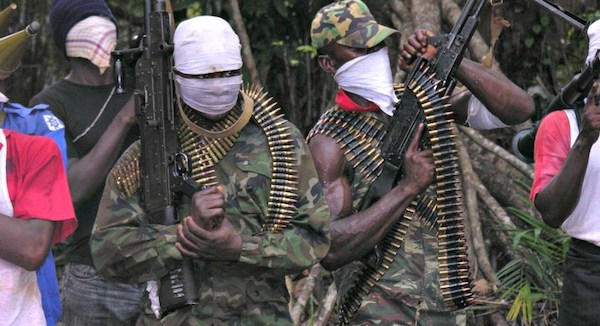 gunmen-in-military-outfit-nigeria